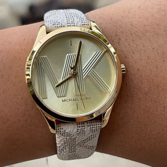 Michael Kors Accessories - New 😍 Mk Women's Jaycie 3-Hand Quartz Leather Strap Watch, 33mm